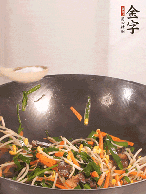 炒合菜：39152.com
酱油肉、绿豆芽、韭菜