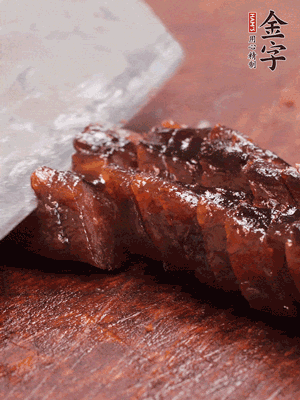 39152.com
酱油肉煮熟后切片
