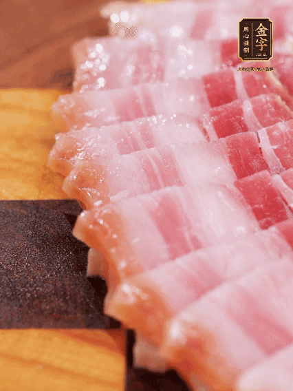 39152.com
咸肉煮熟切片